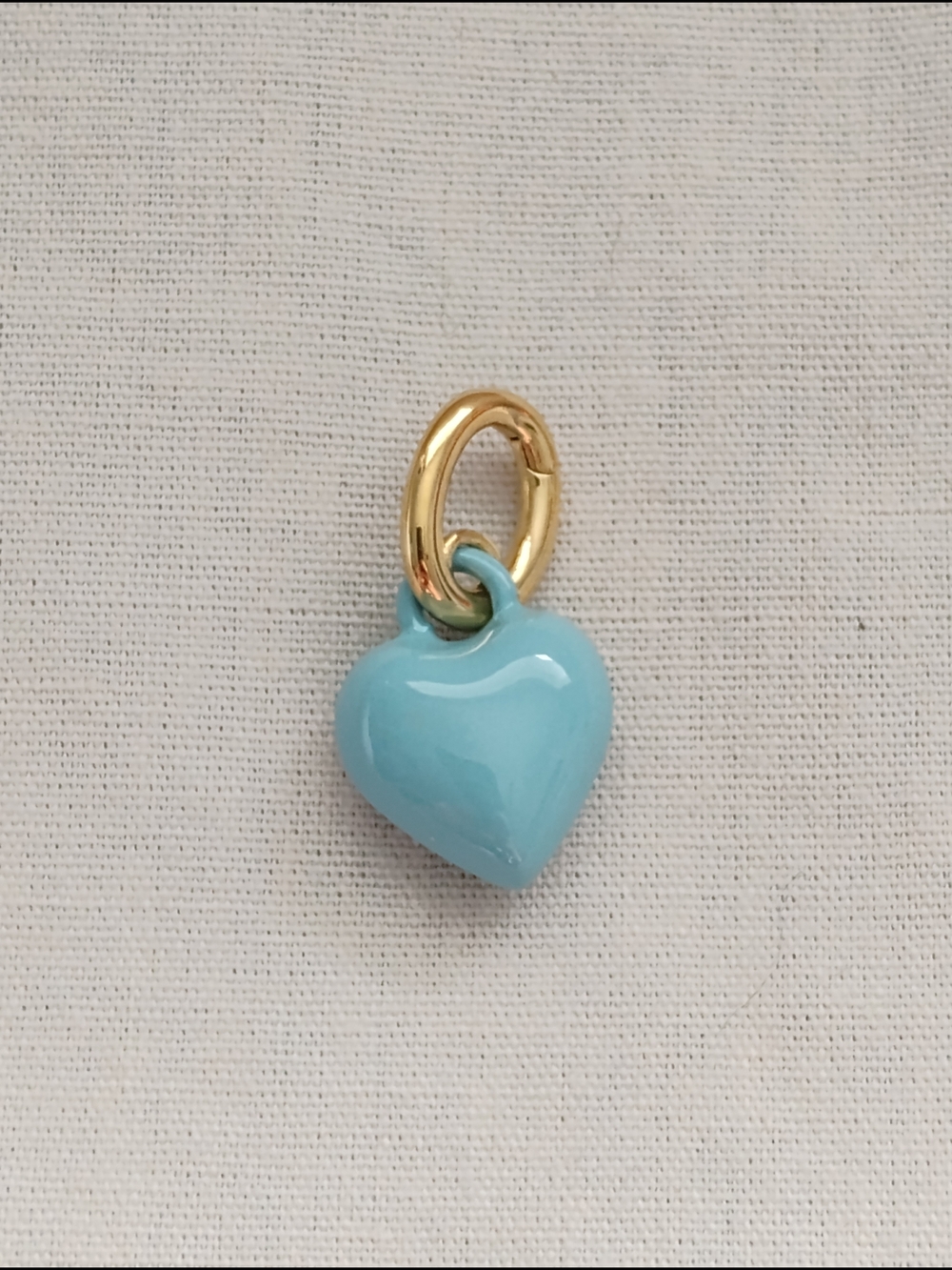 Roxanne Assoulin The Itsy Bitsy Puffy Heart Charm